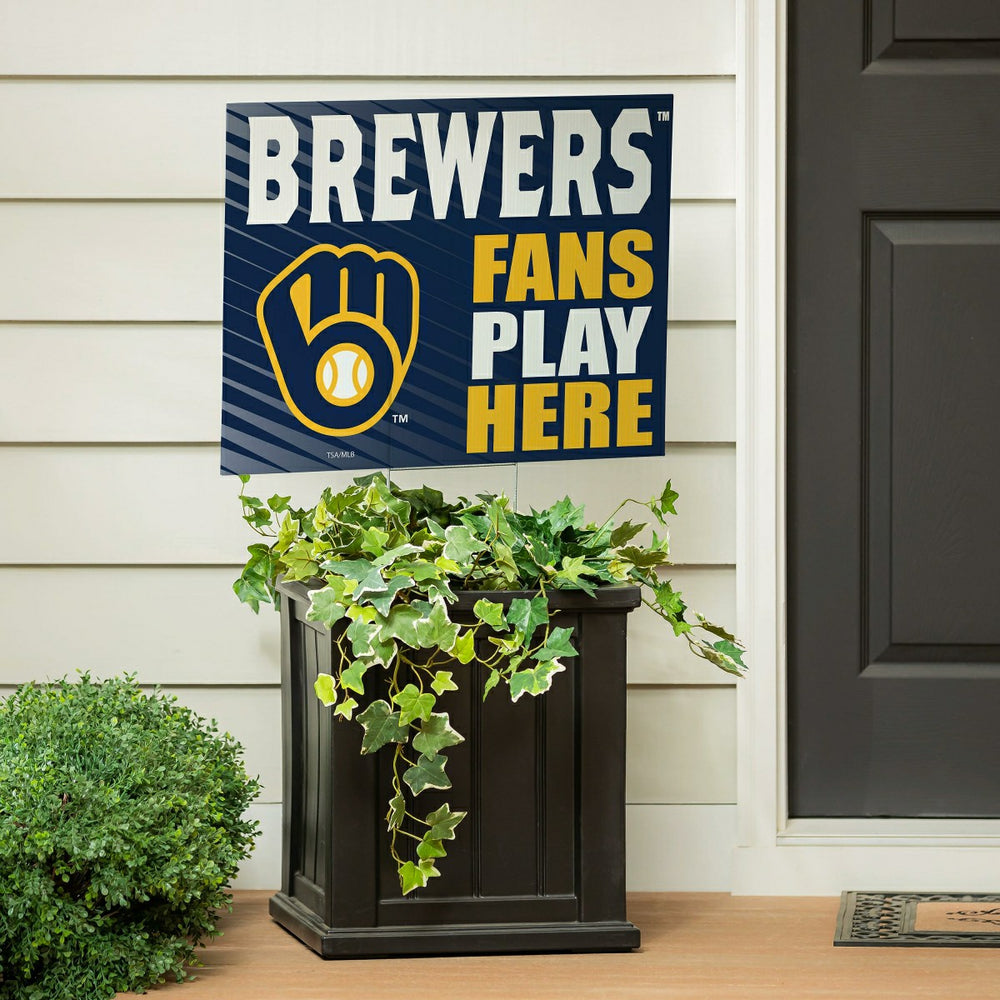 Milwaukee Brewers Coroplast Yard Sign "Fans Play Here", MLB, Home