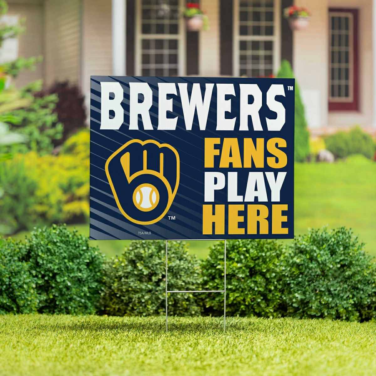 Milwaukee Brewers Coroplast Yard Sign "Fans Play Here", MLB, Home