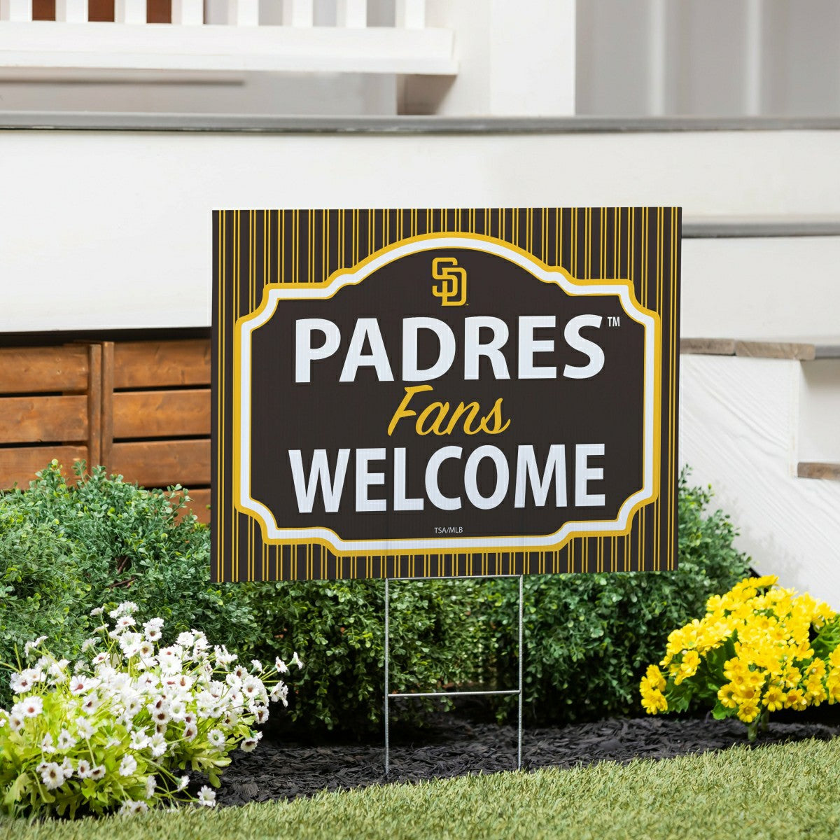 San Diego Padres Coroplast Yard Sign, "Fans Welcome", MLB, Home