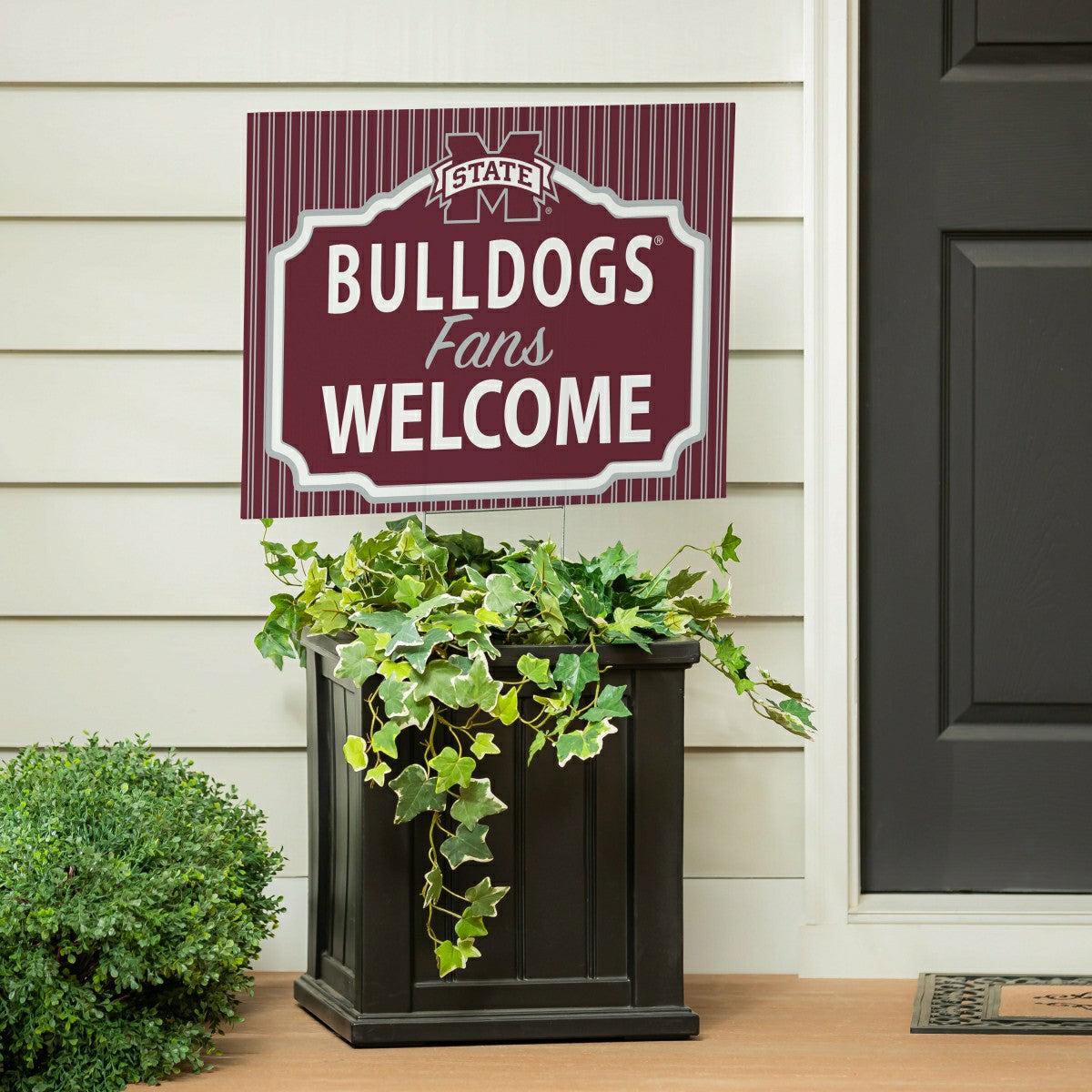 Mississippi State University Coroplast Yard Sign, "Fans Welcome", Collegiate, Home