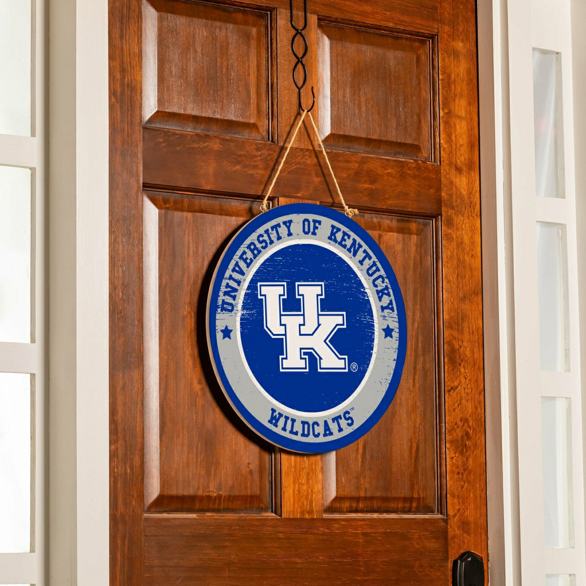 University of Kentucky Round Door Décor with Hanging Rope, 18x18, Collegiate, Home