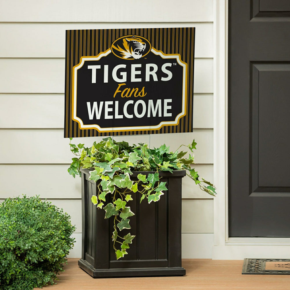 University of Missouri Coroplast Yard Sign, "Fans Welcome", Collegiate, Home