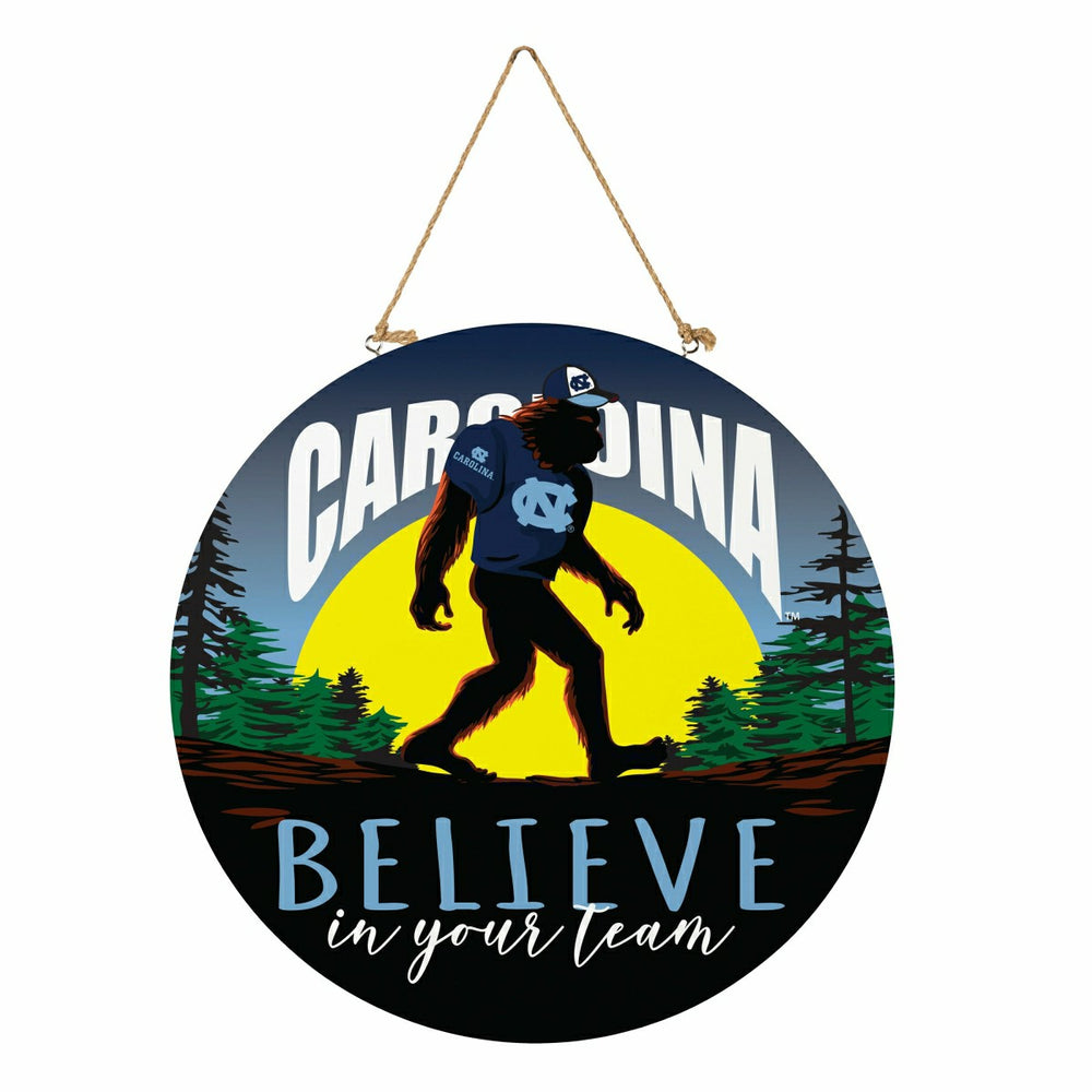 University of North Carolina Bigfoot Round Door Décor with Hanging Rop, Collegiate, Home