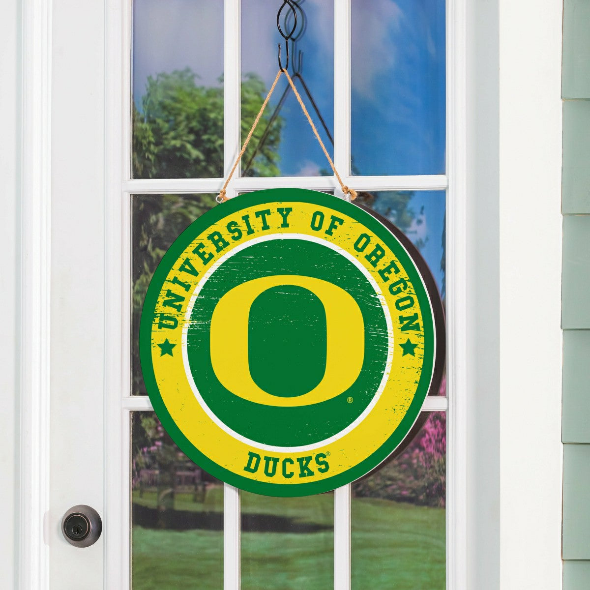 University of Oregon Round Door Décor with Hanging Rope, 18x18, Collegiate, Home