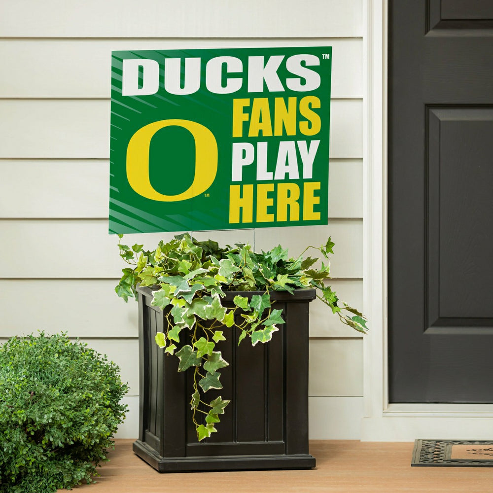 University of Oregon Coroplast Yard Sign "Fans Play Here", Collegiate, Home