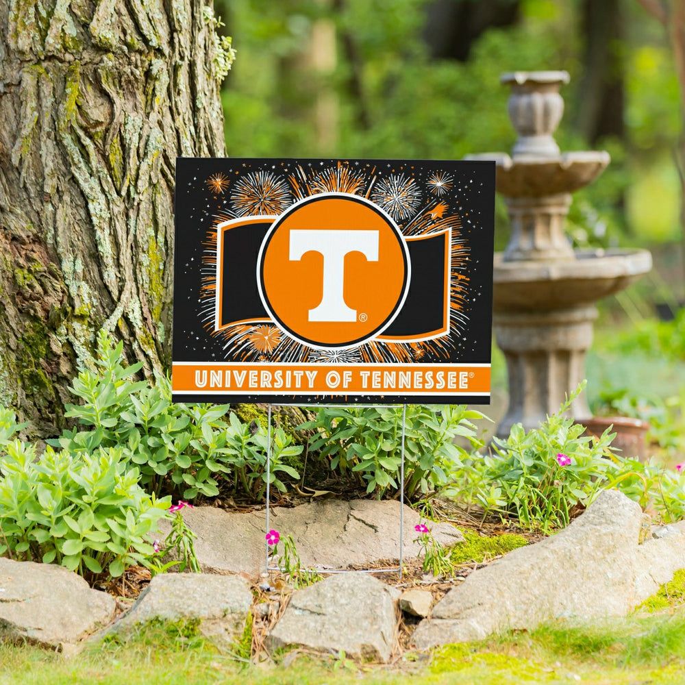 University of Tennessee Yard Sign Patriotic, Collegiate, Home