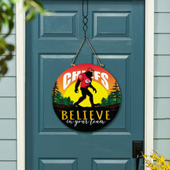 Kansas City Chiefs Bigfoot Round Door Décor with Hanging Rope, 18x18, Home