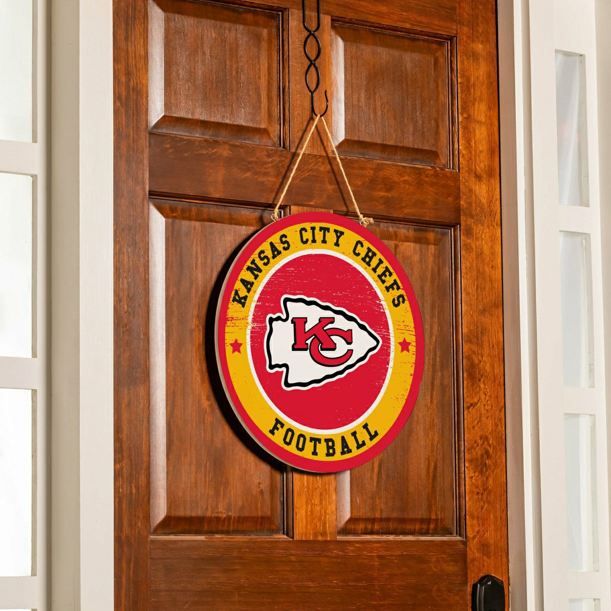 Kansas City Chiefs Round Door Décor with Hanging Rope, 18x18, NFL, Home