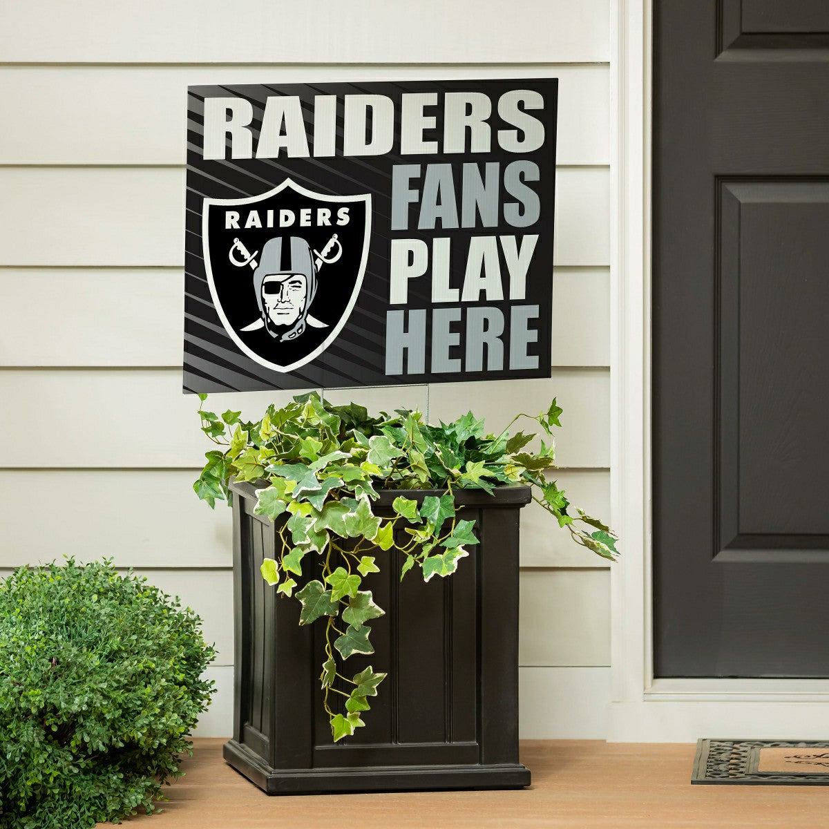 Las Vegas Raiders Coroplast Yard Sign "Fans Play Here", NFL, Home
