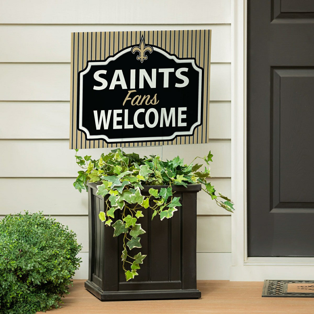 New Orleans Saints Coroplast Yard Sign, "Fans Welcome", NFL, Home