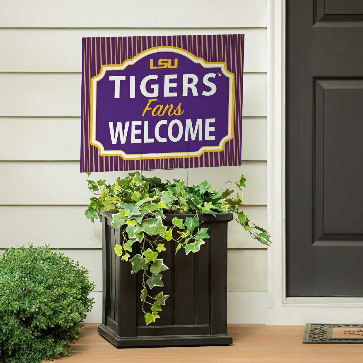 Louisiana State University Coroplast Yard Sign, "Fans Welcome", Collegiate, Home