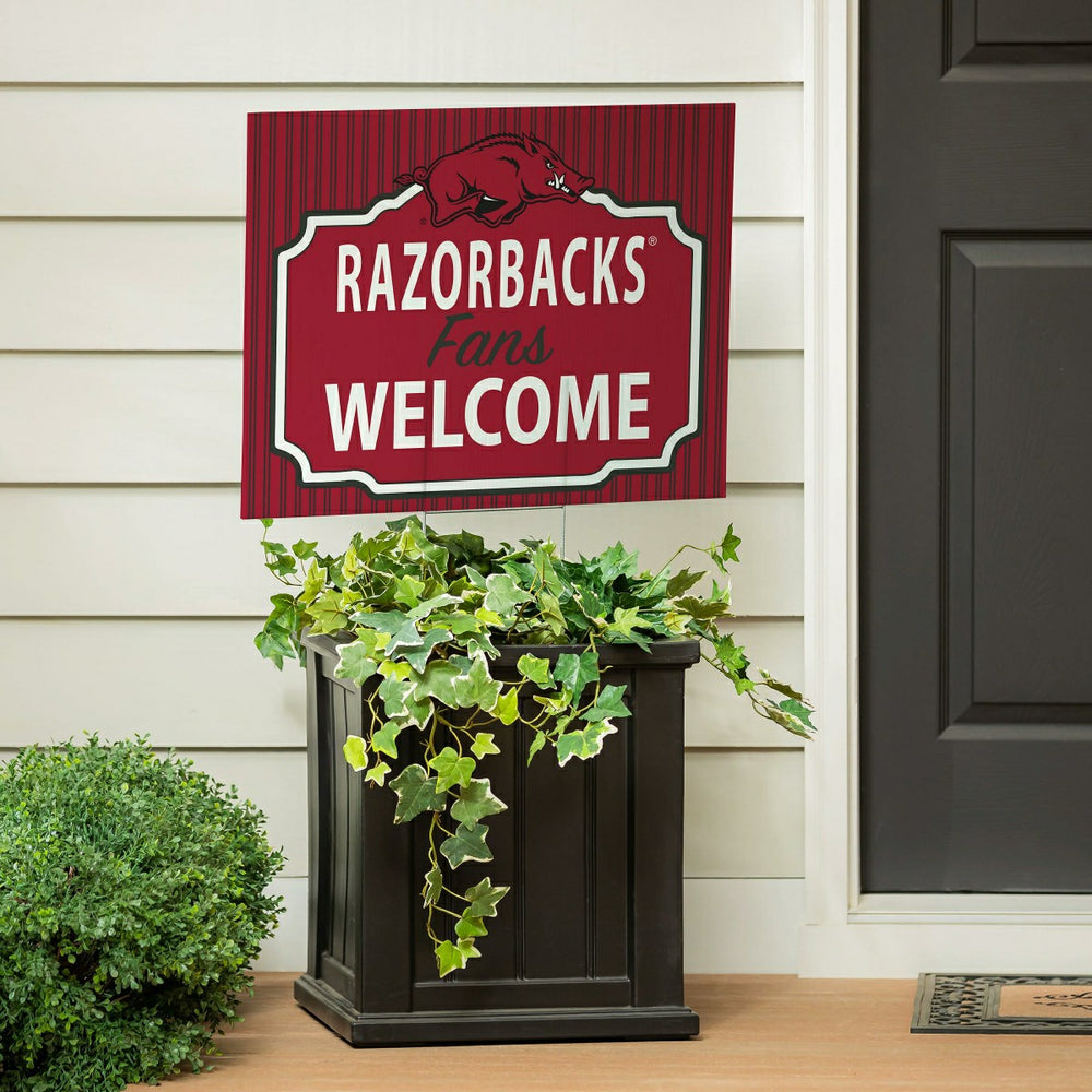 University of Arkansas Coroplast Yard Sign, "Fans Welcome", Collegiate, Home