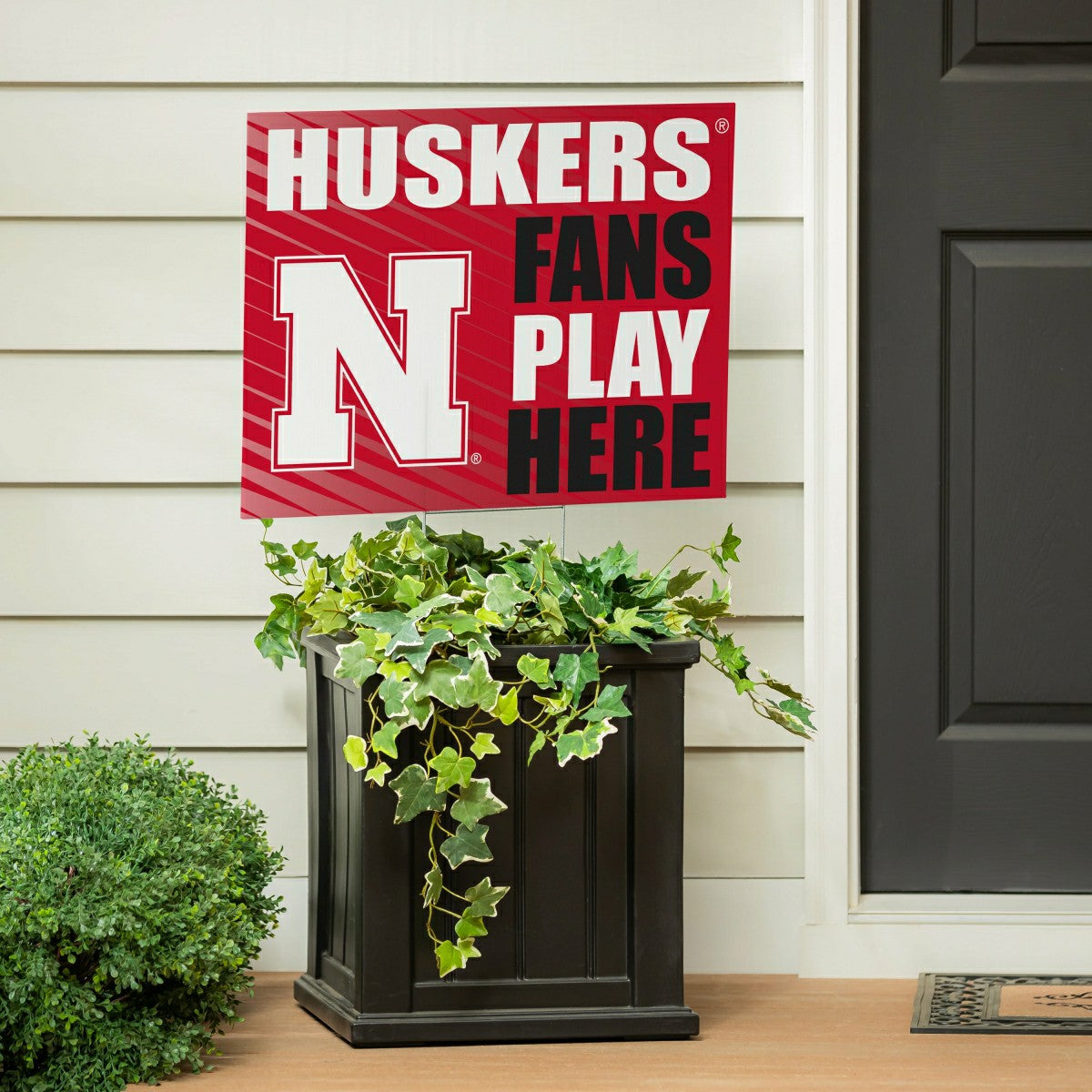 University of Nebraska Coroplast Yard Sign "Fans Play Here", Collegiate, Home