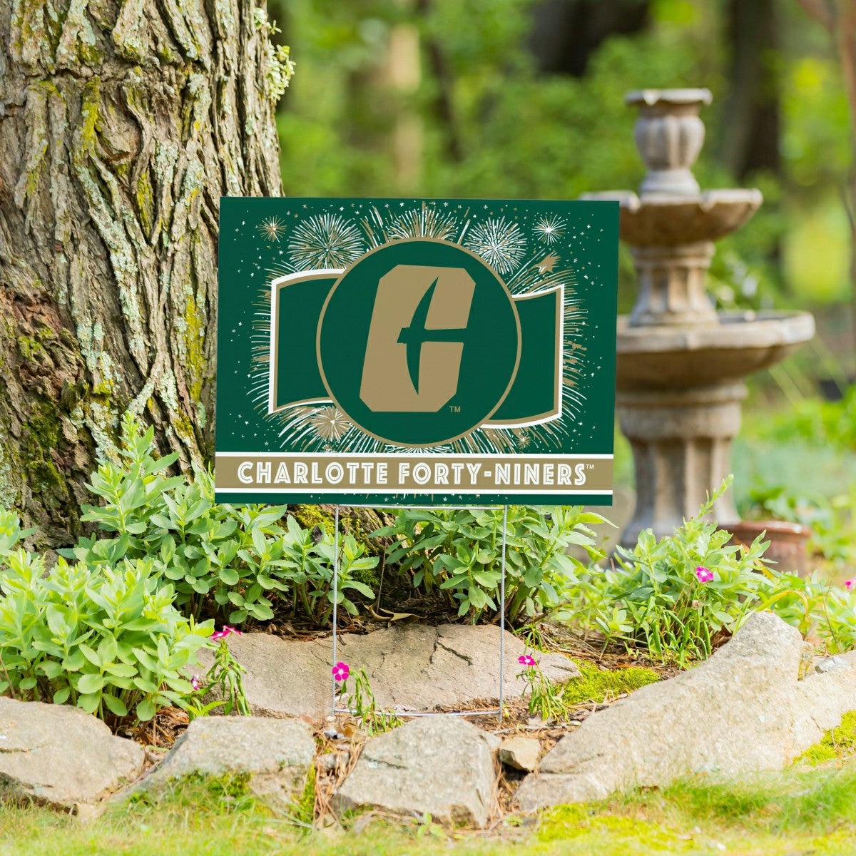 University of North Carolina/Charlotte Yard Sign, Patriotic, Home