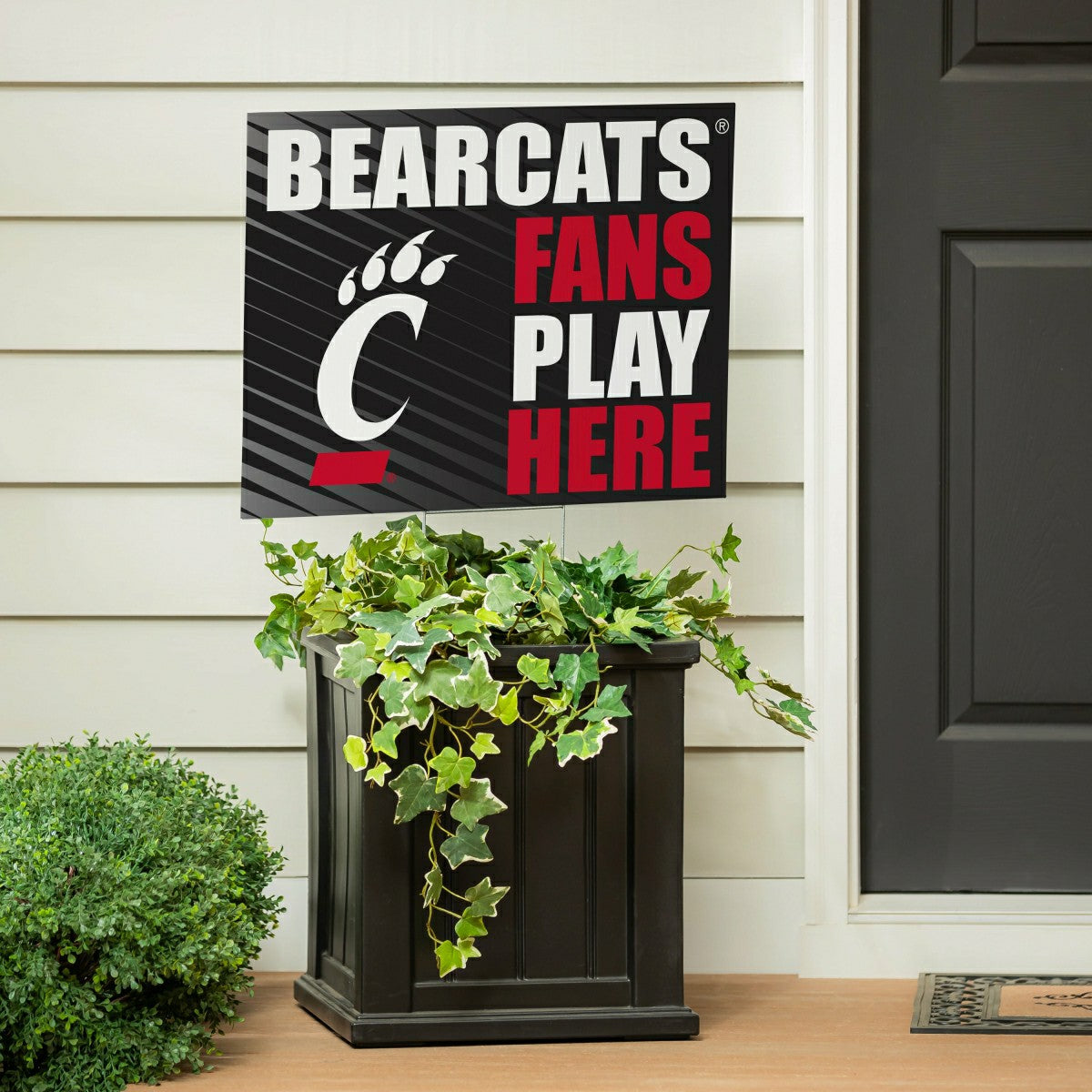 University of Cincinnati Coroplast Yard Sign "Fans Play Here", Home