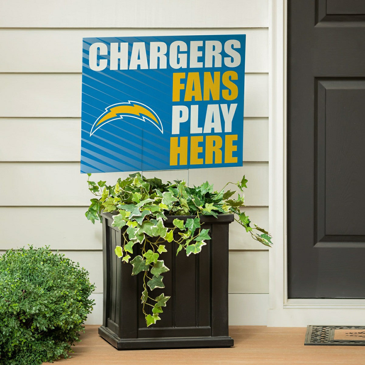 Los Angeles Chargers Coroplast Yard Sign "Fans Play Here", Home
